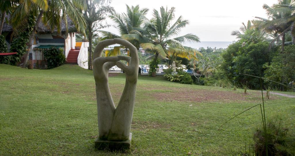 منتجع أوفر ذا هيل Poovar المظهر الخارجي الصورة